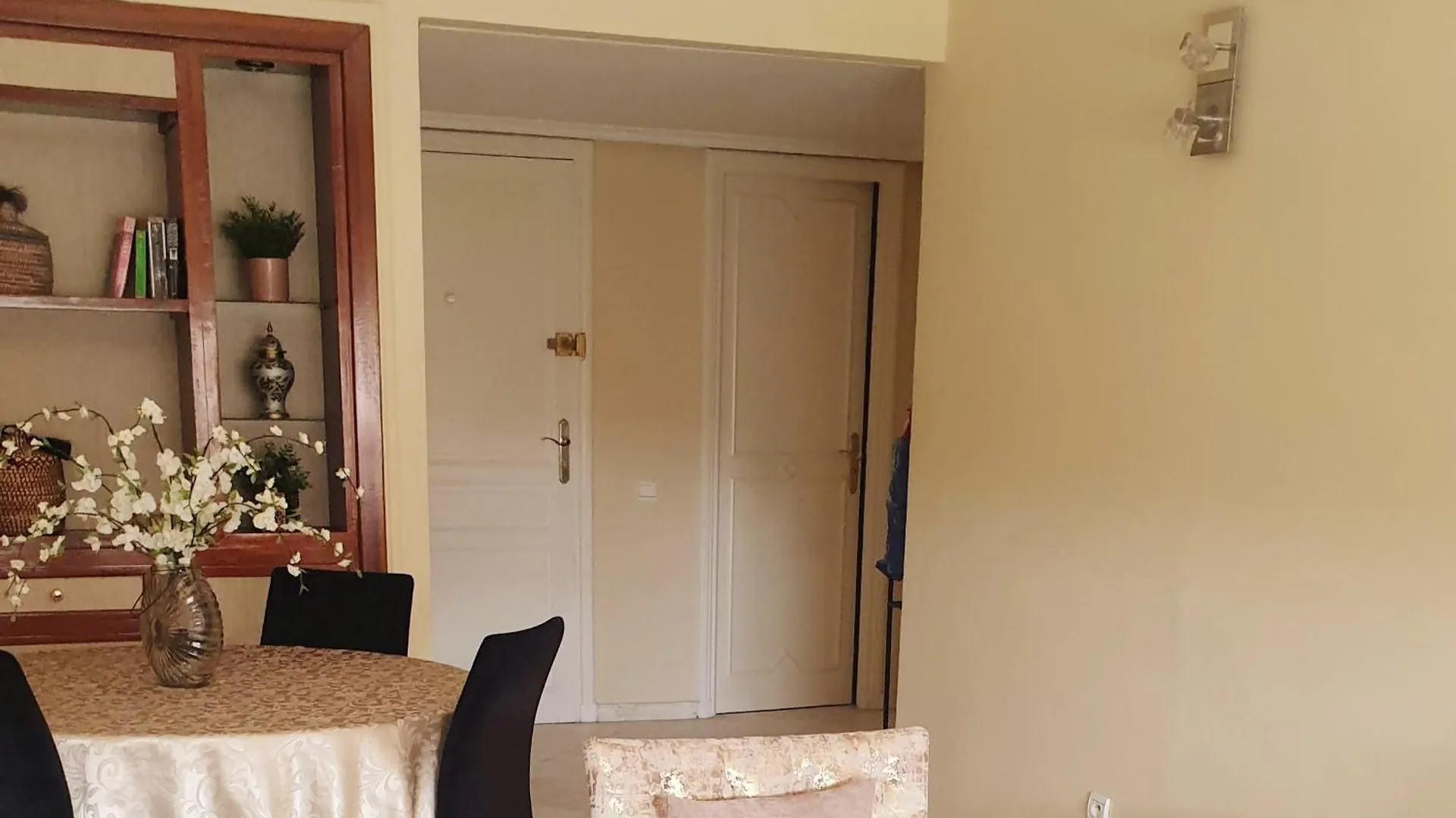 Appartement ☆Hivernage☆ Charming , Spacious & Bright With Pool Marrakesh